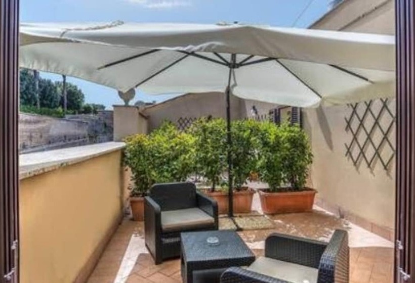 סוויטת ג'וניור נוף לעיר, Tmark Hotel Vaticano