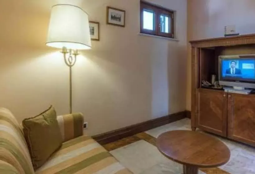 سوییت جونیور با چشمانداز شهر, Tmark Hotel Vaticano