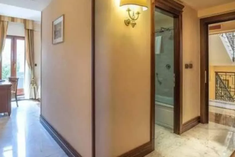 سوییت جونیور با چشمانداز شهر, Tmark Hotel Vaticano