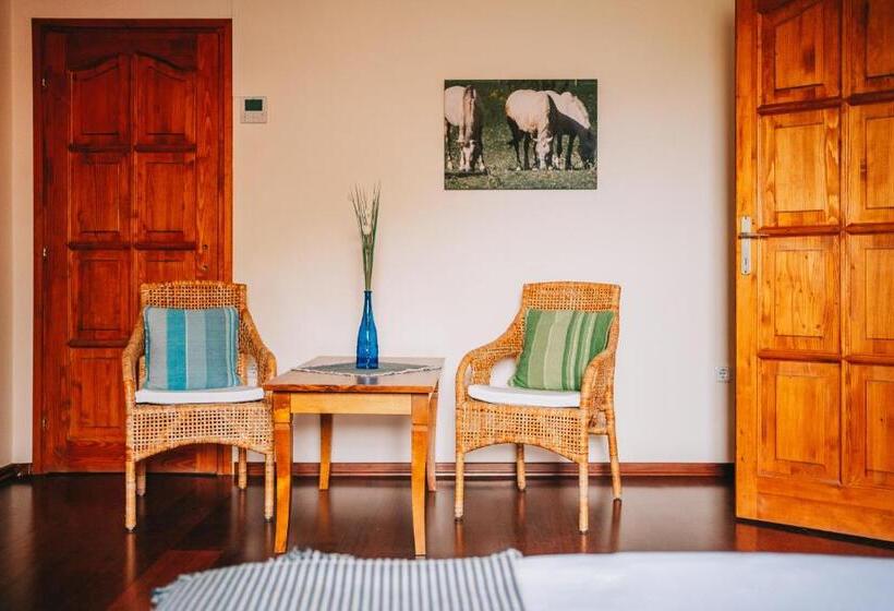 ファミリールーム, Matild Country