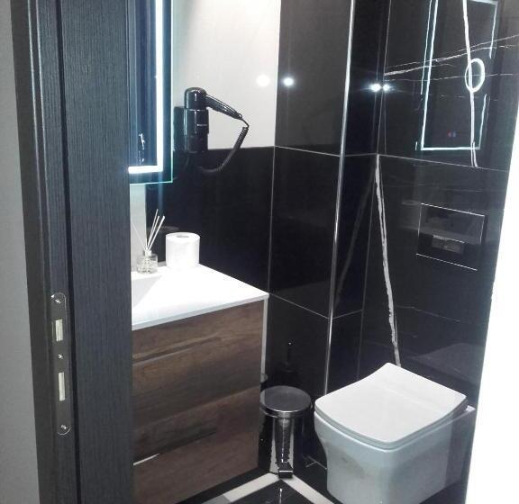 Полулюкс, Pietra Mare Suites