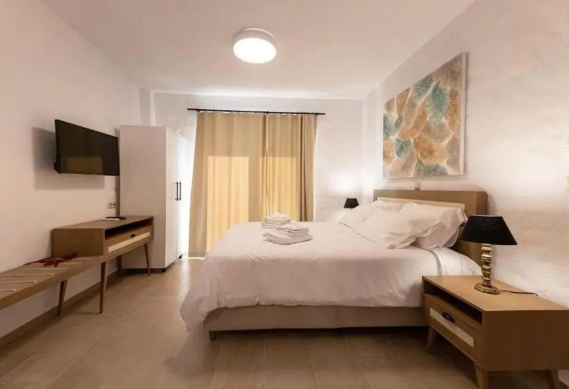 スーペリアールーム, Abeloessa Methonian Hospitality