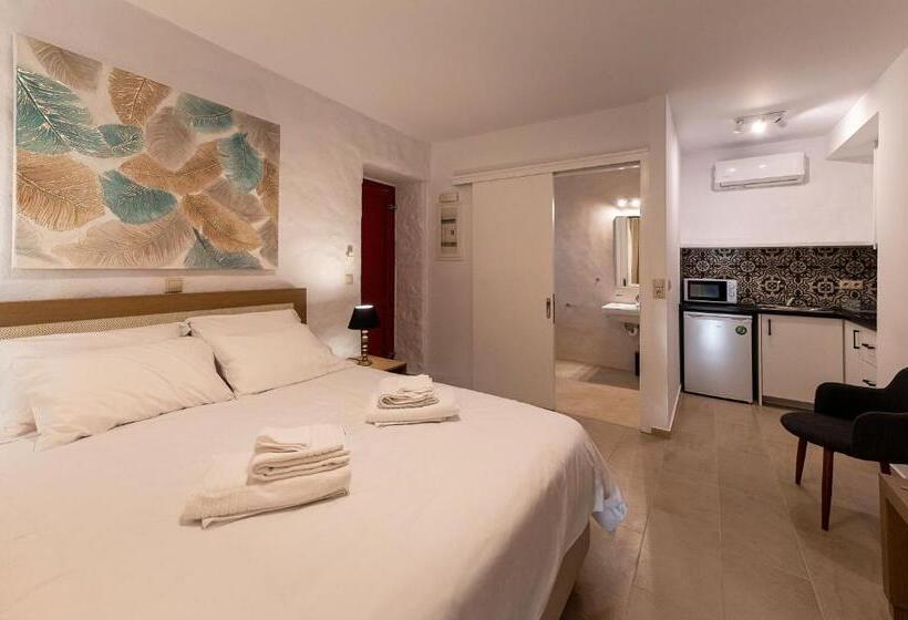 חדר סופריור, Abeloessa Methonian Hospitality