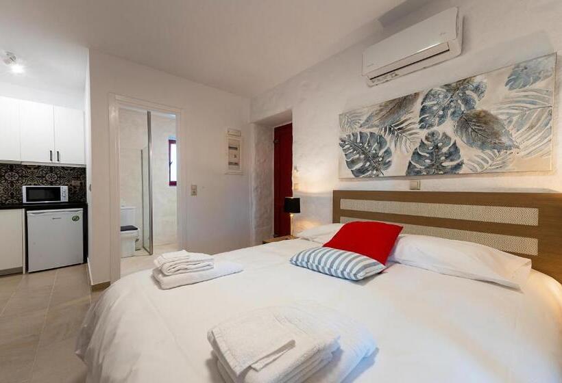 חדר סופריור, Abeloessa Methonian Hospitality