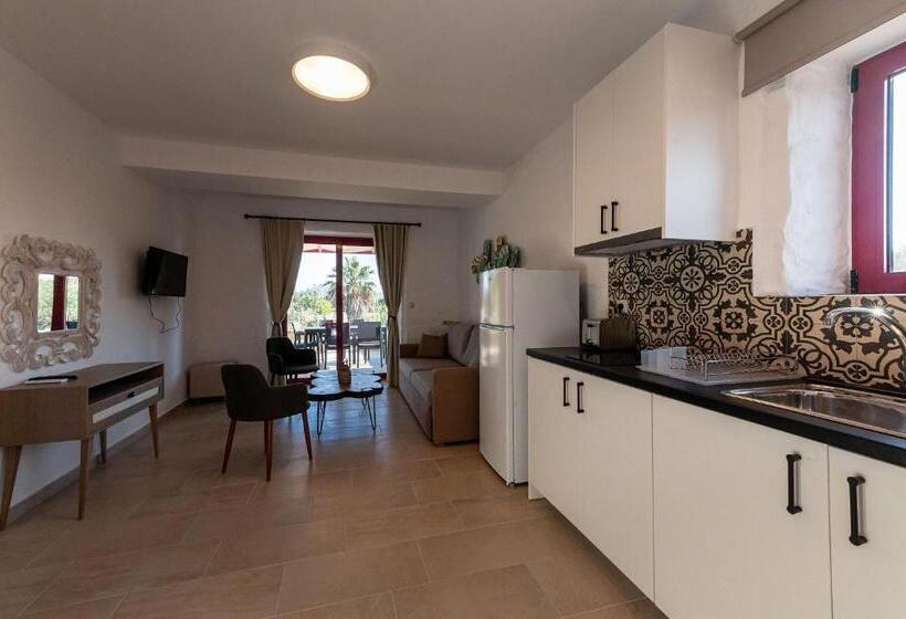 דירת חדר, Abeloessa Methonian Hospitality