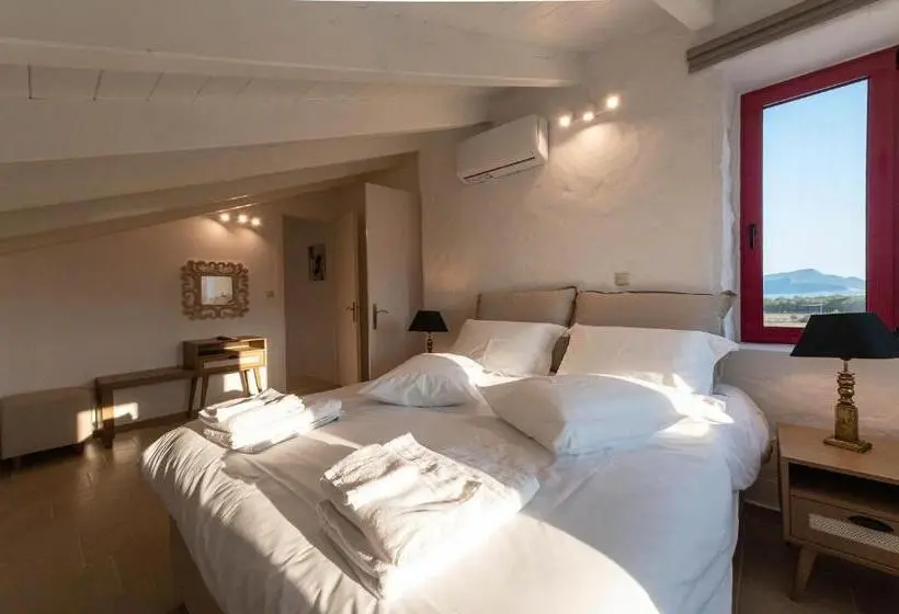 １ベッドルームペントハウスアパート, Abeloessa Methonian Hospitality