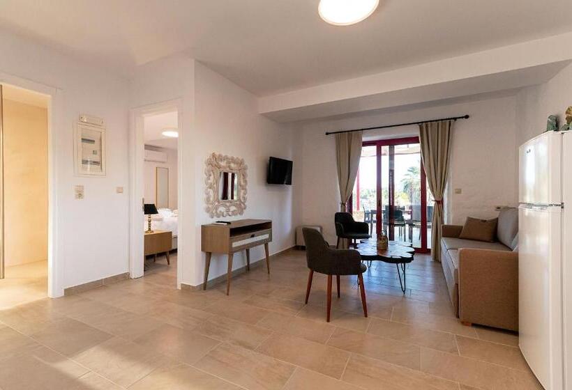 דירת חדר, Abeloessa Methonian Hospitality