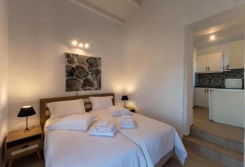 חדר סופריור, Abeloessa Methonian Hospitality