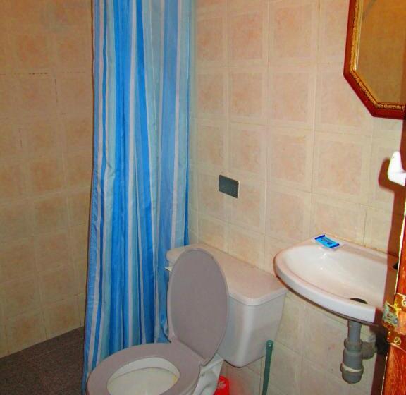 חדר סטנדרט, Huito