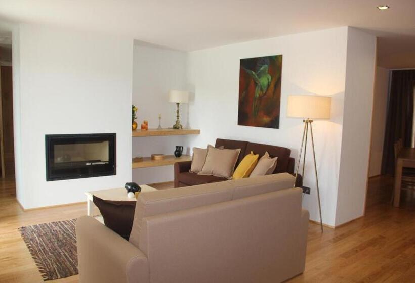 شقة 4 غرف, Quinta De Fiães