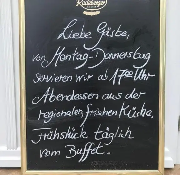 スタンダードシングルルーム, Pünjer