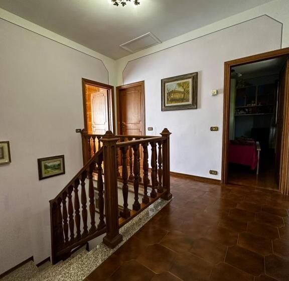 اتاق استاندارد با تخت بزرگ, A Collodi Io & Mamma