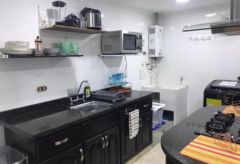 Номер Deluxe Кровать Кинг, Aloja T En Zona Centrica De Armenia