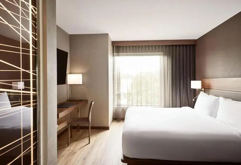 キングサイズベッドのスタンダードルーム, Ac Hotel By Marriott Atlanta Perimeter