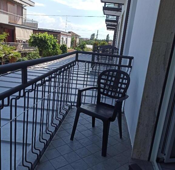 חדר סטנדרט, Danubio