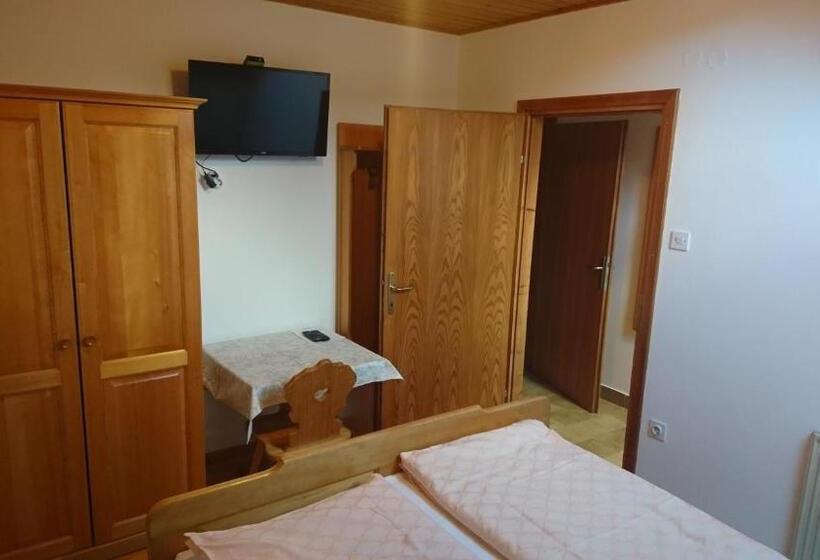 اتاق استاندارد, Turistična Kmetija Ramšak