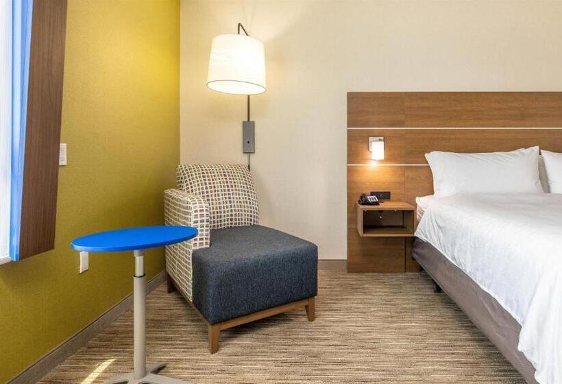 غرفة قياسية سرير كينج لذوى الإحتياجات الخاصة, Holiday Inn Express & Suites   San Jose Silicon Valley, An Ihg