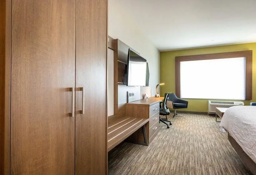 身障者適用スイートルーム, Holiday Inn Express & Suites   San Jose Silicon Valley By Ihg