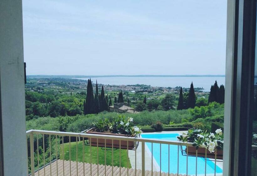 스탠다드 발코니 룸, Valbella