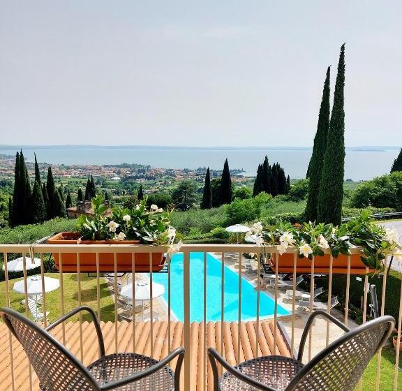 스탠다드 발코니 룸, Valbella