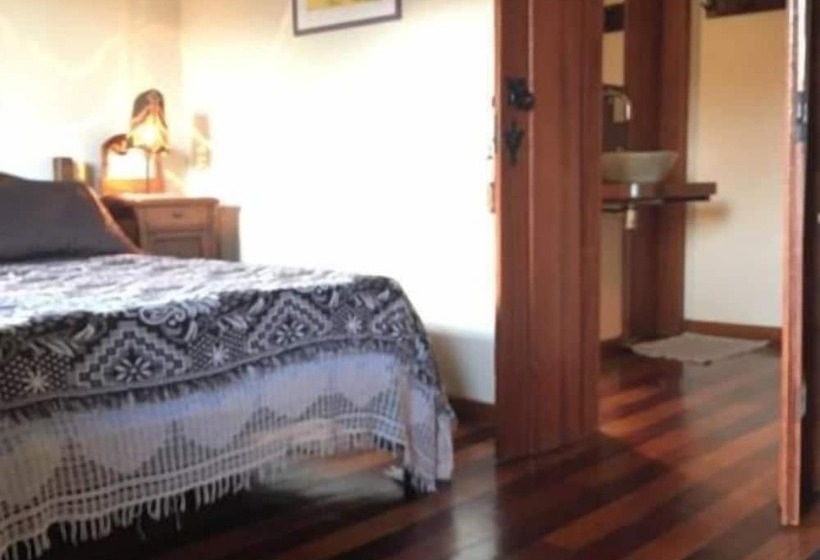 اتاق استاندارد با چشم‌انداز باغ, Pousada Baobá