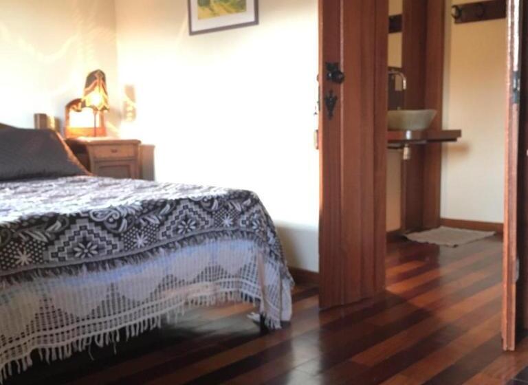 اتاق استاندارد با چشم‌انداز باغ, Pousada Baobá