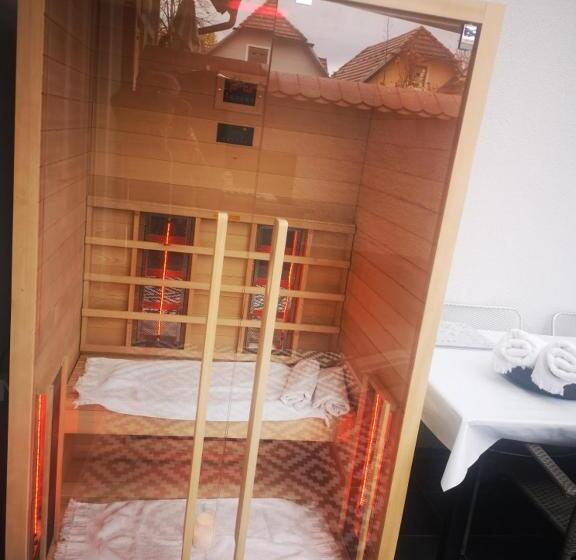 آپارتمان دوبلکس 1 خوابه, Aparthouse Alfa1