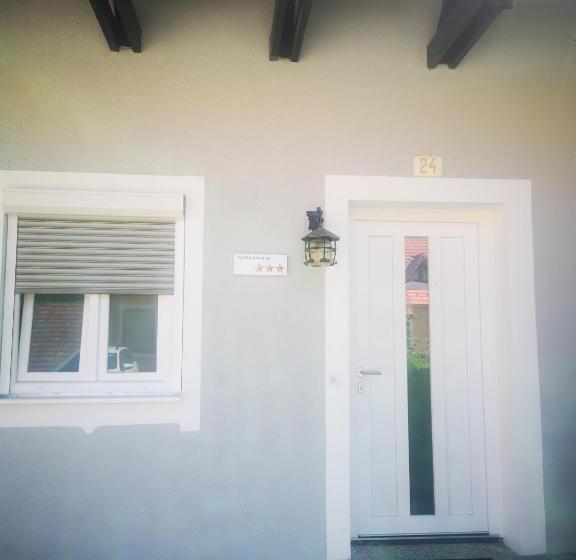آپارتمان دوبلکس 1 خوابه, Aparthouse Alfa1