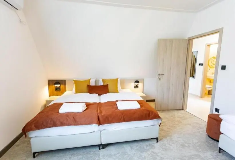 Suite 2 Sypialnie, Laguna Panzió