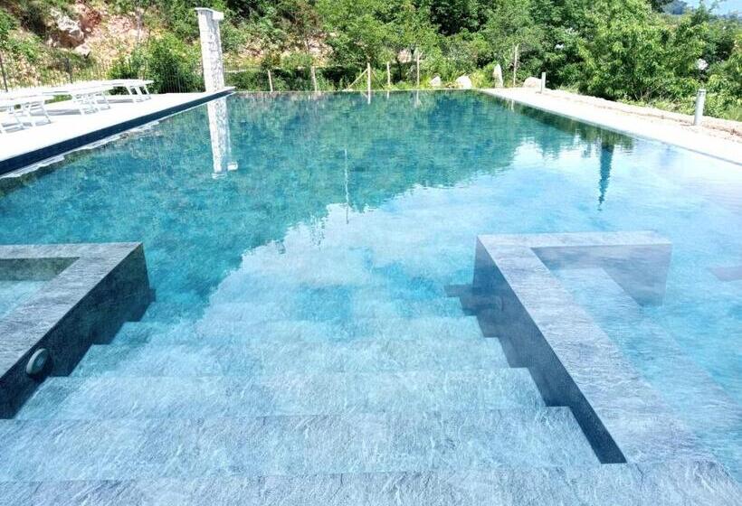 شقة غرفة نوم واحدة بالطابق الأرضى, Borgo Ermanno