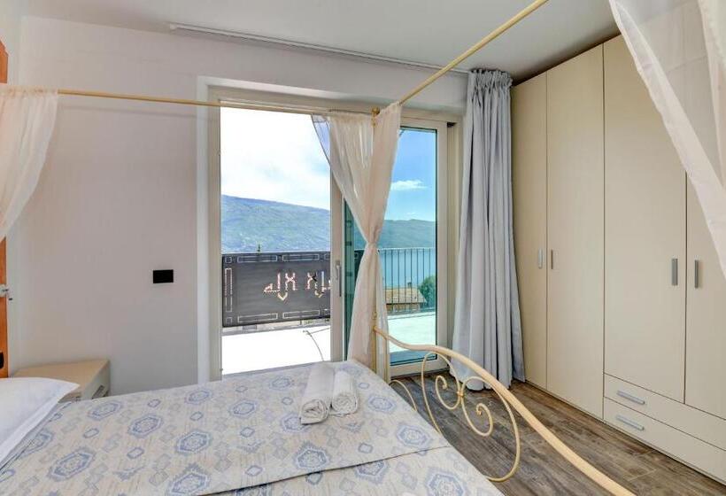 2 Bedrooms Apartment Lake View, Borgo Ermanno