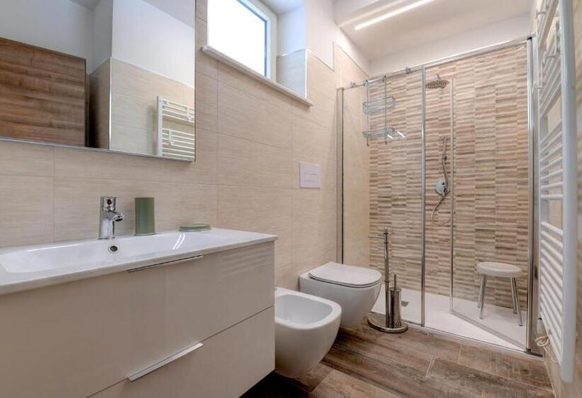 شقة بغرفتي نوم, Borgo Ermanno