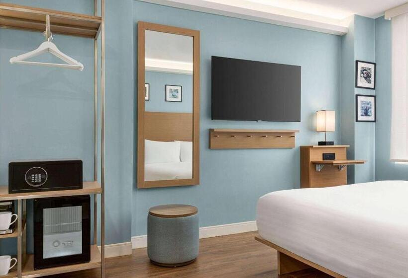 适用于残疾人士的豪华房间, Wingate By Wyndham Bronx Haven Park