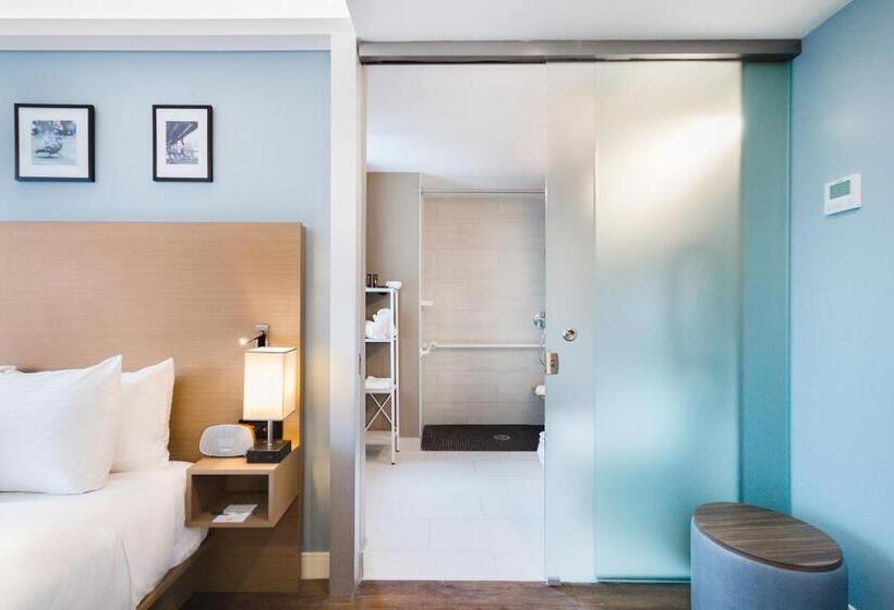 适用于残疾人士的豪华房间, Wingate By Wyndham Bronx Haven Park