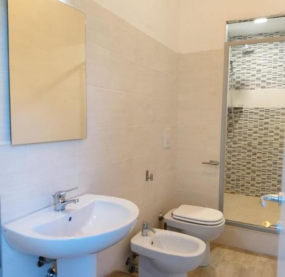 اتاق کلاسیک چهارنفره, Affittacamere Villa Anna