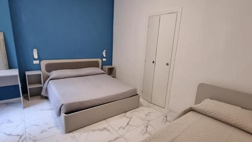 اتاق راحتی سه تخته, Affittacamere Villa Anna