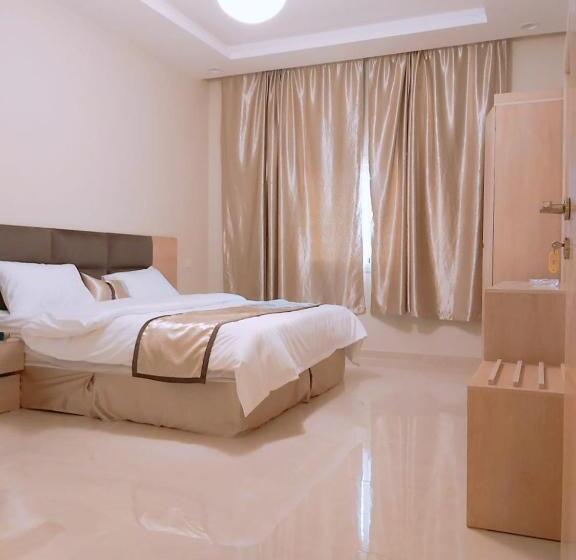 デラックスルーム, جولدن السودة