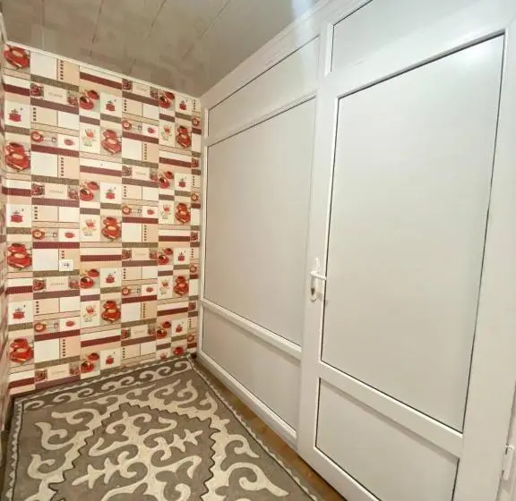 اتاق لوکس, Naryn Guest House