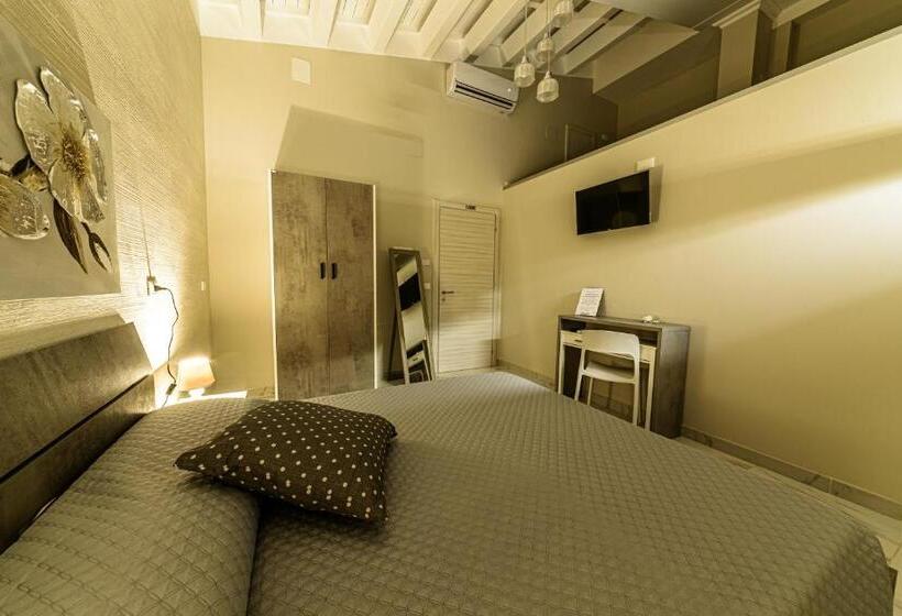 اتاق استاندارد, Corleone Guesthouse