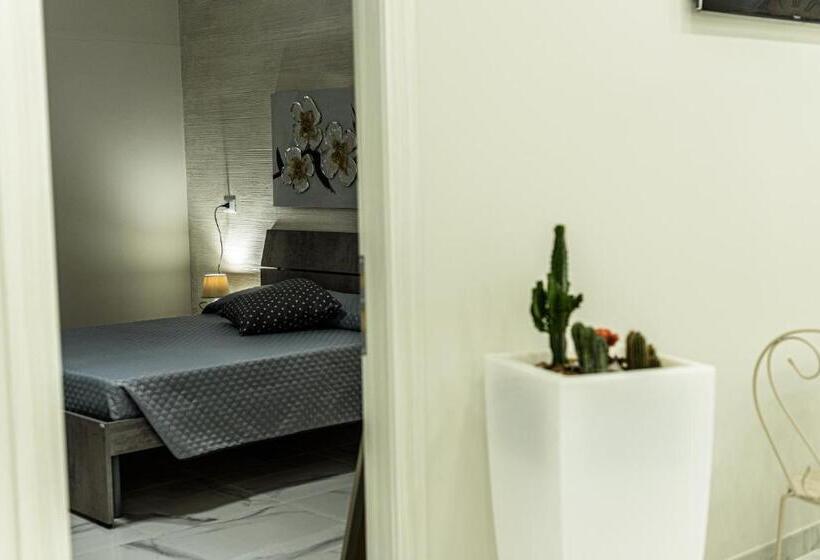 اتاق استاندارد, Corleone Guesthouse