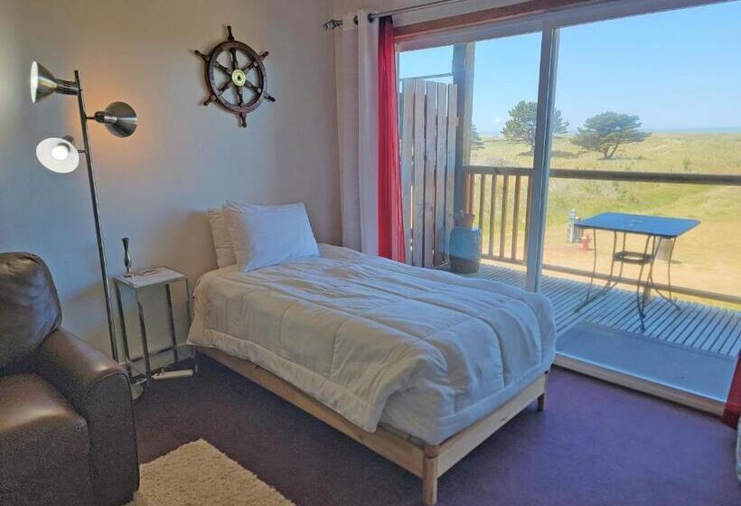 オーシャンビュースタンダードルームバルコニー付き, Chautauqua Resort & Conference Center