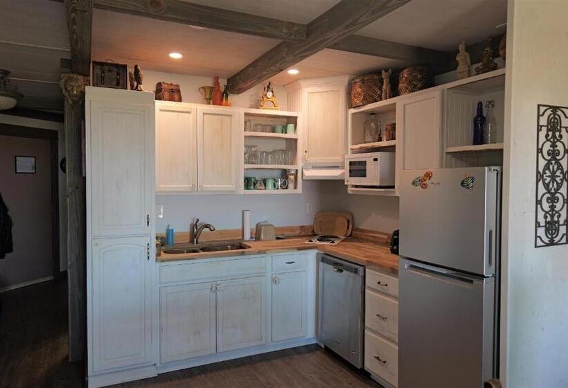 オーシャンビューデラックスルームバルコニー付き, Chautauqua Resort & Conference Center