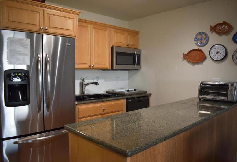 オーシャンビューデラックスルームバルコニー付き, Chautauqua Resort & Conference Center