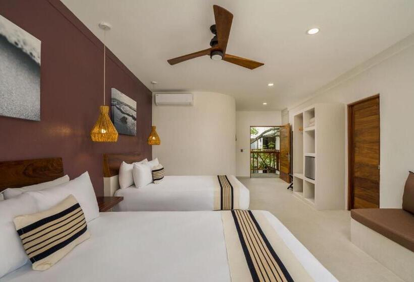 Chambre Standard avec Balcon, Ciye