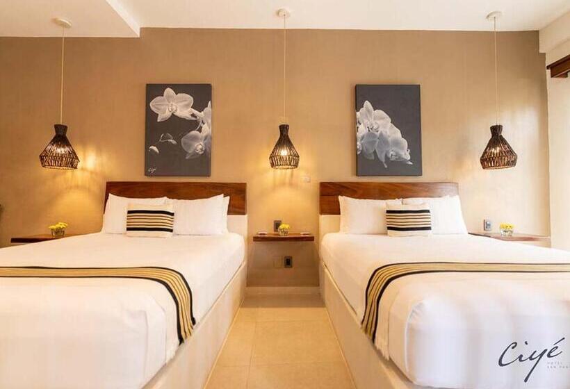 جناح سوبيريور, Ciye