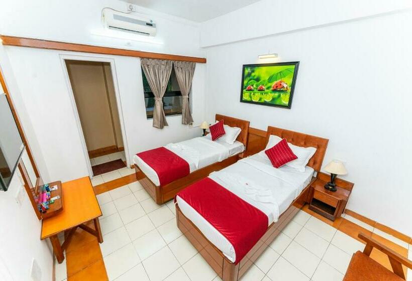 חדר סטנדרט, Green Field