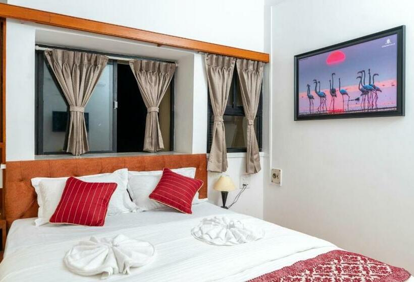 חדר דלוקס, Green Field