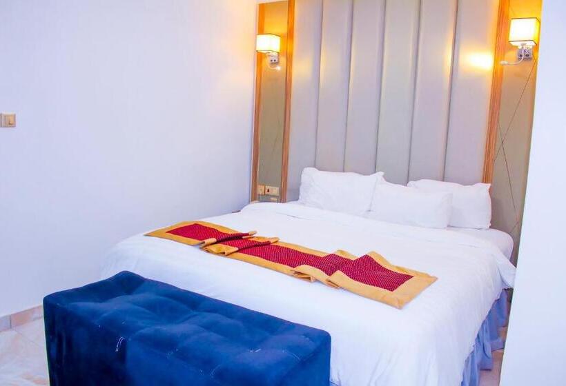 سوییت اجرایی, Hilton Leisure Resort
