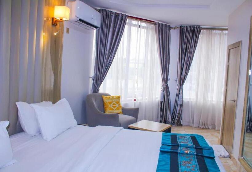 اتاق استاندارد یک نفره, Hilton Leisure Resort