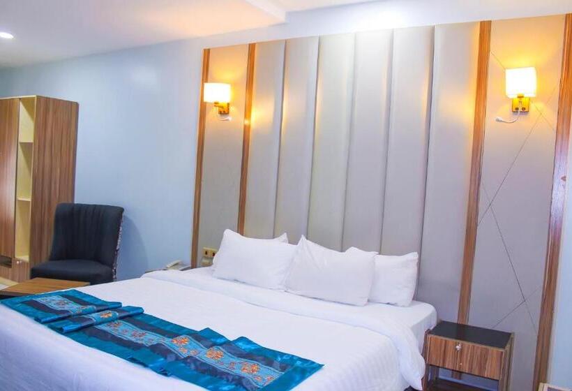 اتاق لوکس یک تخته, Hilton Leisure Resort